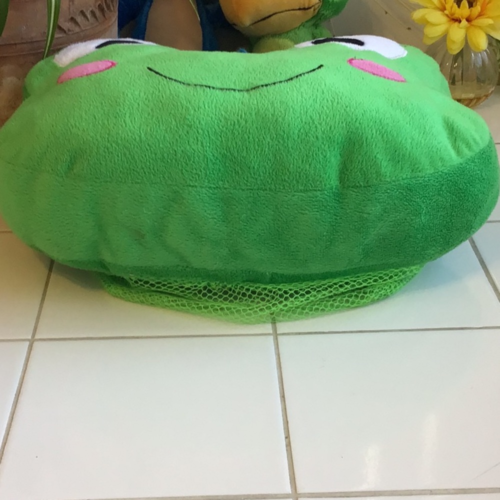 Cute Frog Pillow w/Zipper Mesh Pocket - Picture 6 of 6